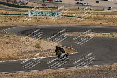 media/Apr-19-2025-AHRMA (Sat) [[3d98ca3309]]/Race/Group 7/Turn 4/